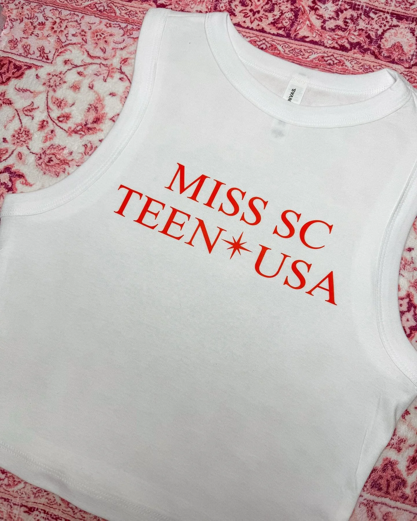 finals day for the carolina&rsquo;s! we can&rsquo;t wait to work with the newly crowned titleholders (and show you this new shirt style we&rsquo;re obsessed with ❤️&zwj;🔥) @ablaizeproductions 
&bull;
&bull;
&bull;
#crownedcreativeco #C3 #crownedcrea
