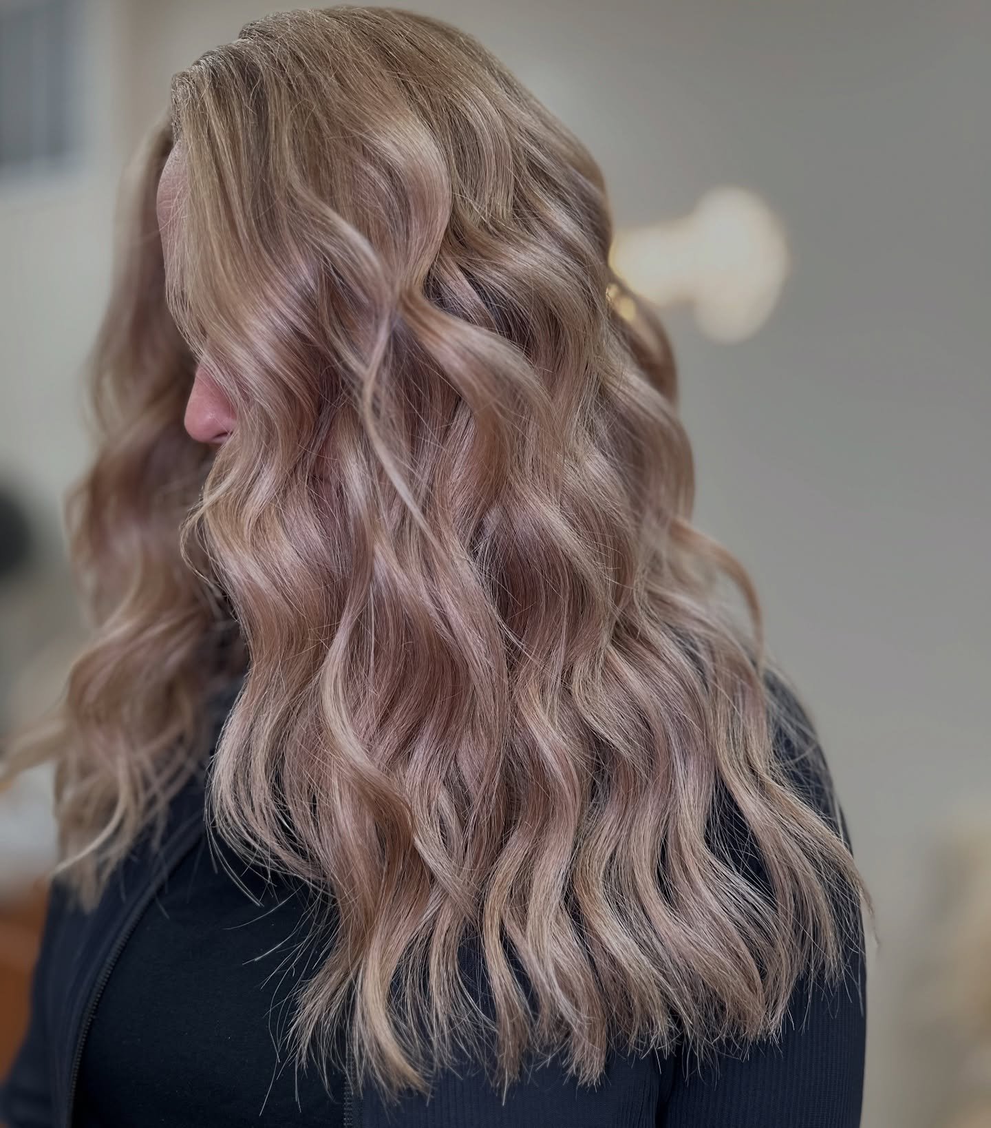 Blonde is more than a color&mdash;it&rsquo;s a vibe 💁&zwj;♀️💫 

July books are officially open, and spots are filling fast! Let&rsquo;s create your perfect summer blonde.

🔗 https://www.beautybypaytonkeller.com/

#toledoohio #toledoohiohairstylist