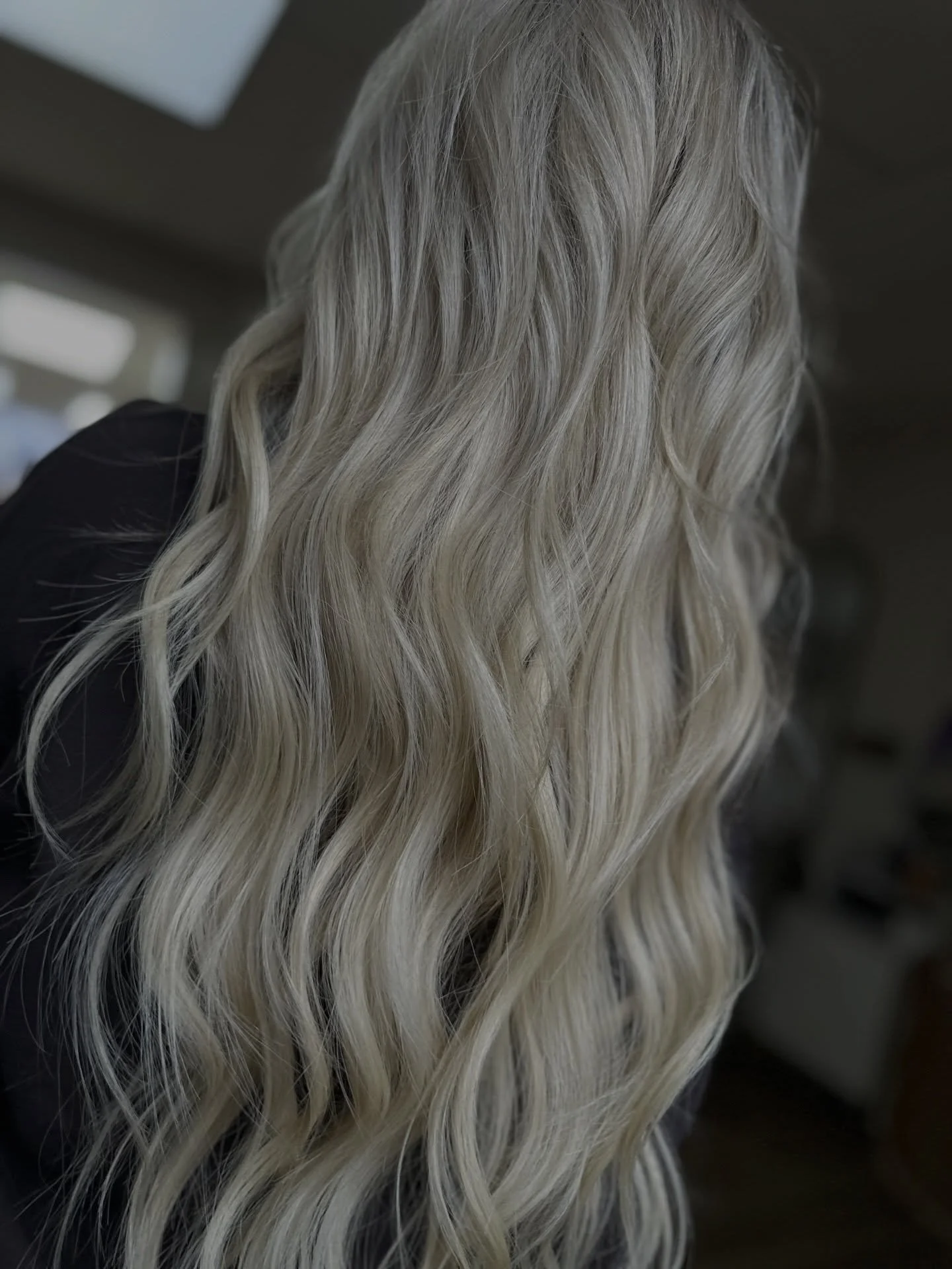 Spring refresh, anyone? ✨🌿

April books are FULL (thank you guys 🥹), but I have a few spots left for May and they won&rsquo;t last long!

If your color is feeling a little dull, grown out, or just not giving what it used to&hellip; this is your sig