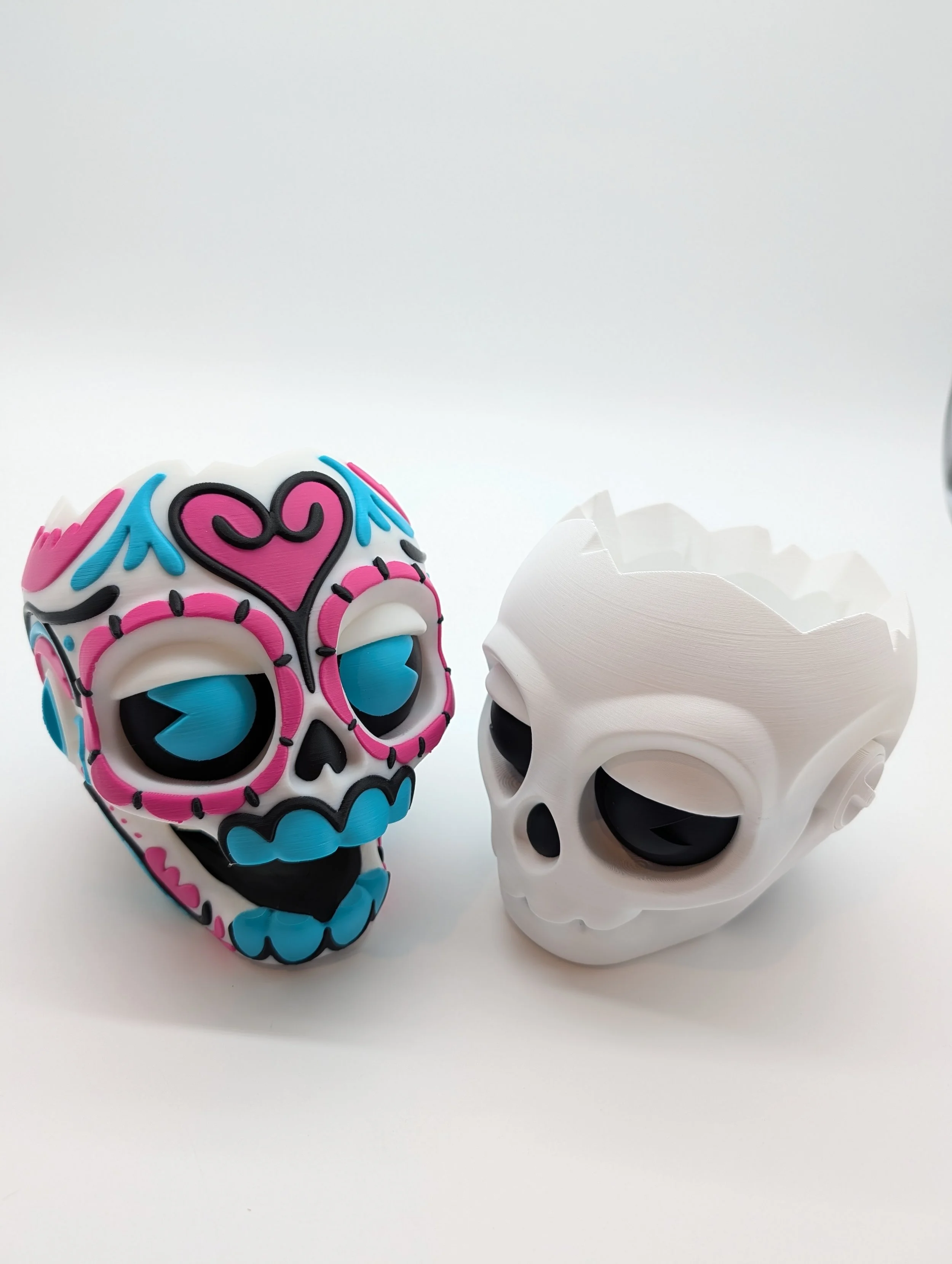 Skull Planter with Hidden Drain