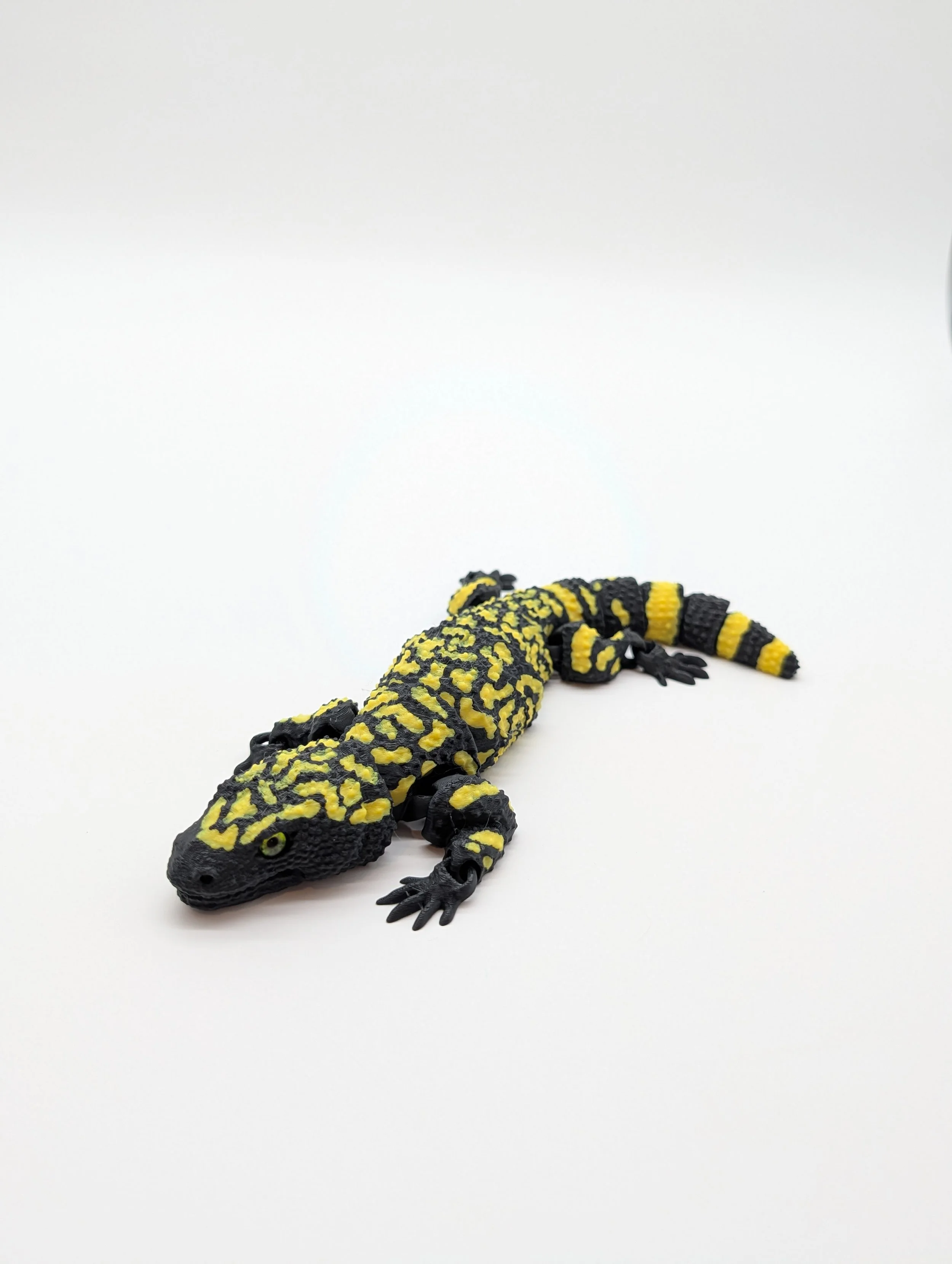 Gila Monster (Yellow) - Retail $20 - SKULR0005 