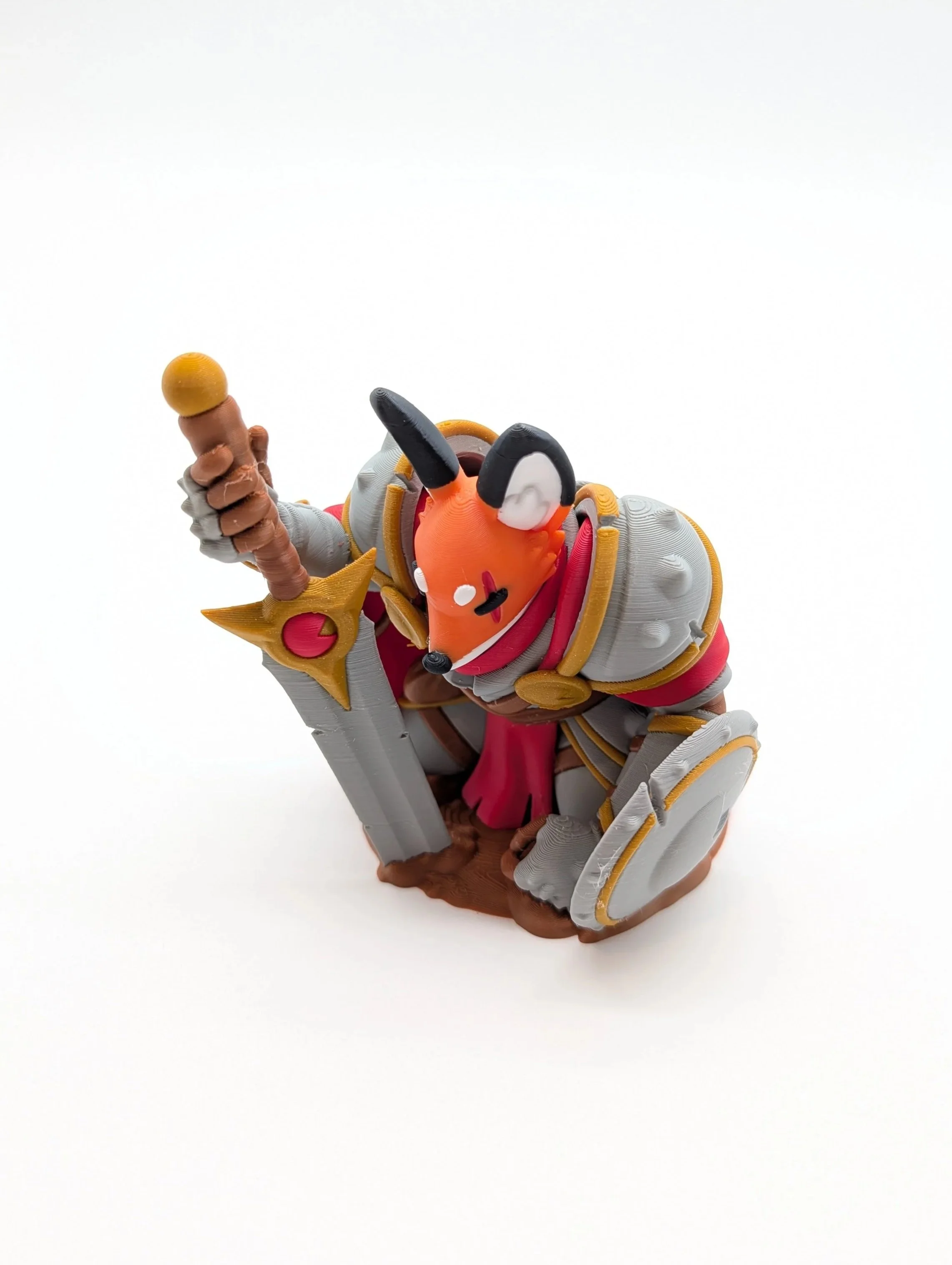 Fallen Hero – Pen & Pencil Holder