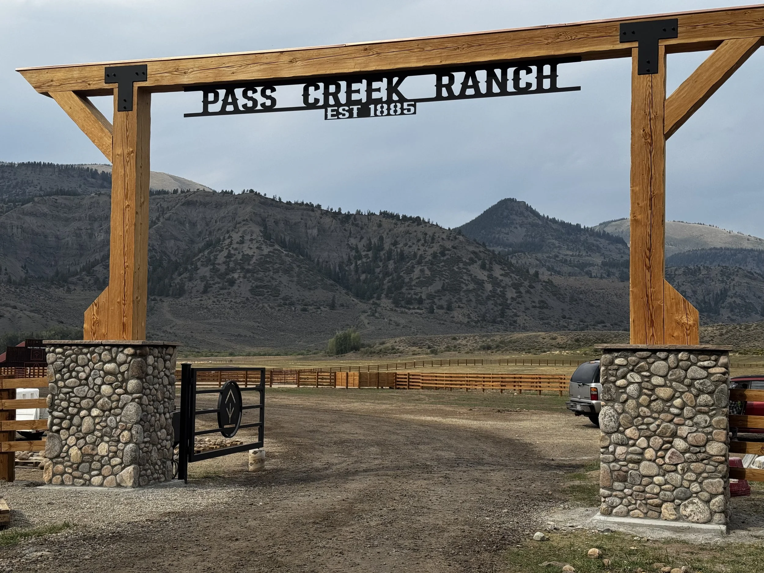 Pass Creek Ranch Gate with Wood Arch and Masonry