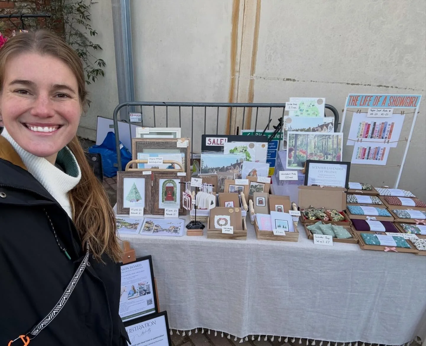 Come on down to @cousinnormans today between 11-3 for the loveliest, sunniest, bestest Christmas market! ☺️🎄☀️