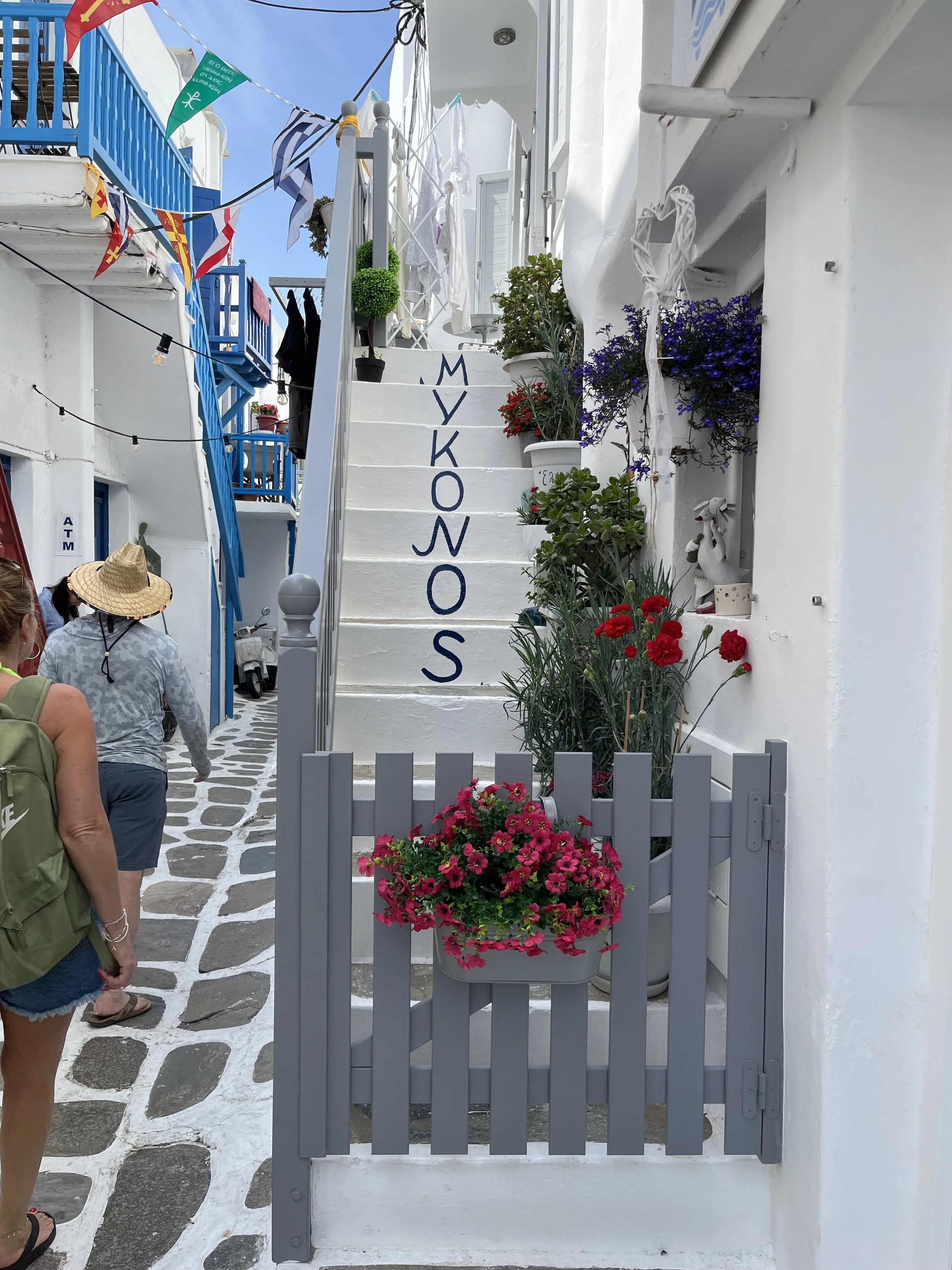 Sailing in the Greek Islands: Are Sailing Trips Right For You?