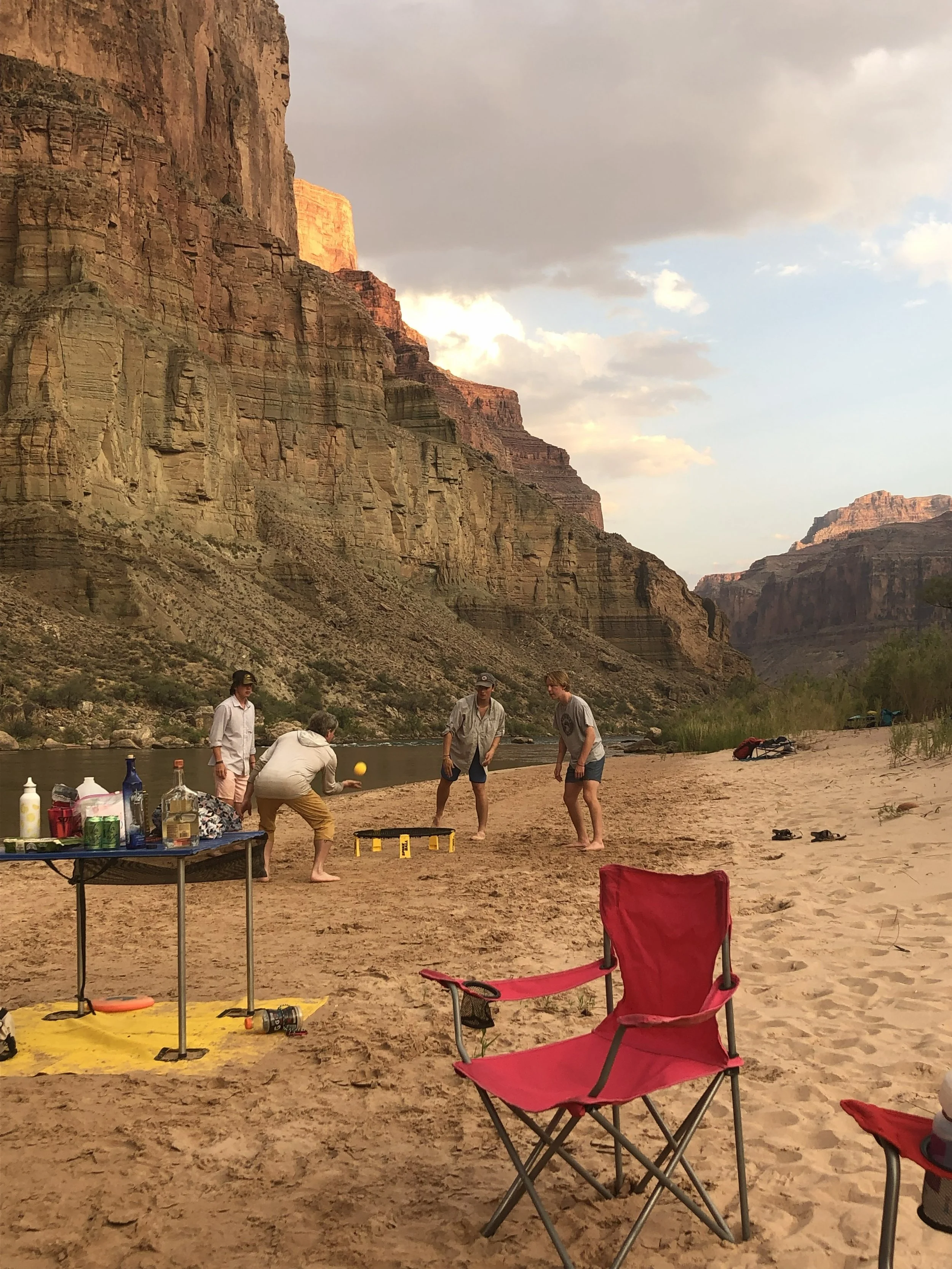 Rafting the Grand Canyon: Whitewater, Camps &amp; Canyon Magic
