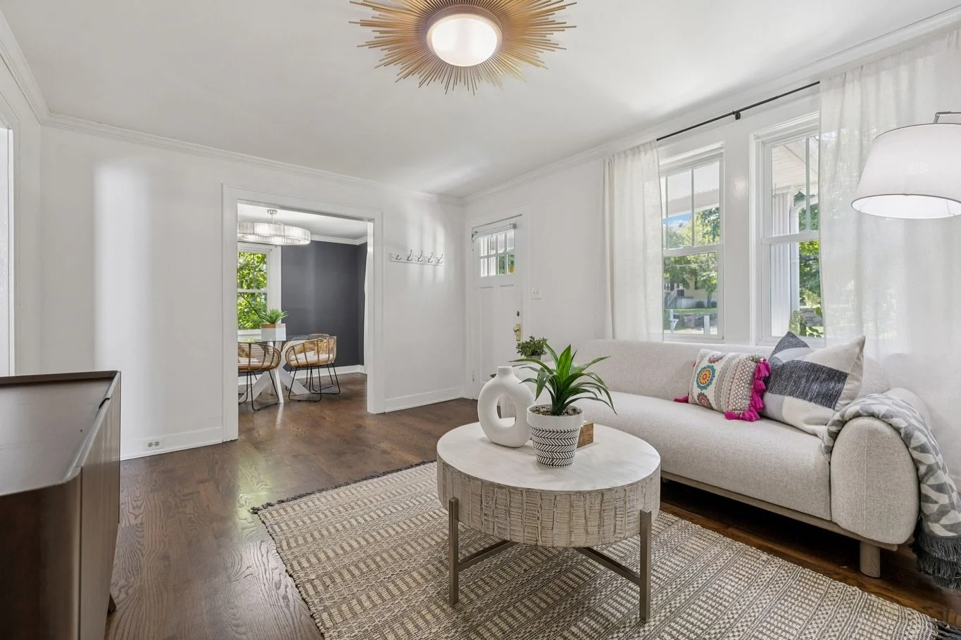 East Nashville Real Estate&hellip; In The Heart Of East Nashville, This Beautiful Cottage, With A Massive Outdoor Entertainment Space, Awaits! 3 Beds/2 Baths... Contact me! #eastnashvillerealestate #EastNashvilleLiving #nashvillerealestate #forsaleea