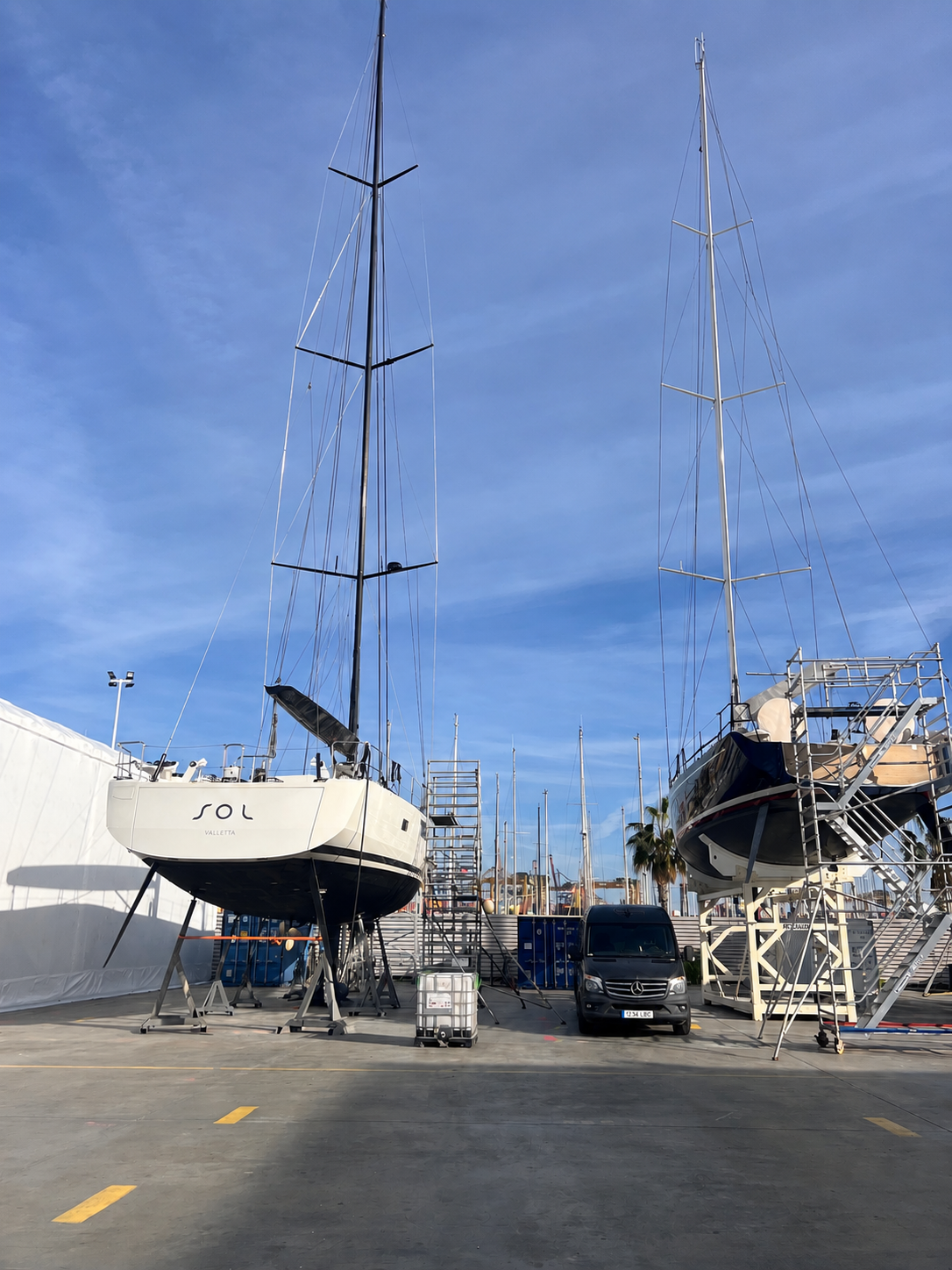 Big boat repair by Fiberfix Ontinyent Valencia Costa Blanca 