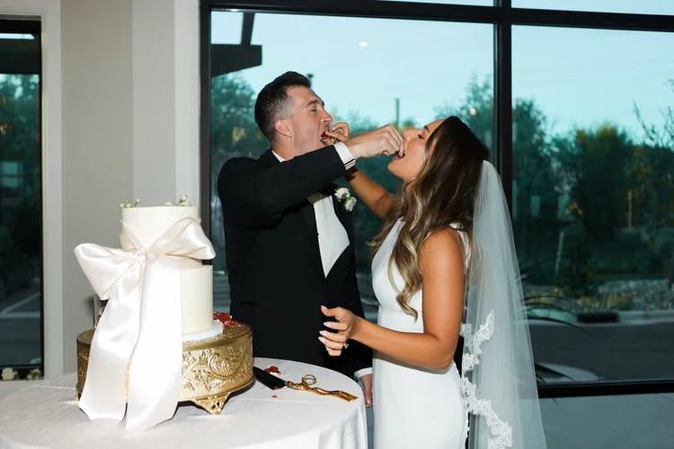 Cameron & Tara wedding at The Oz — photo 34