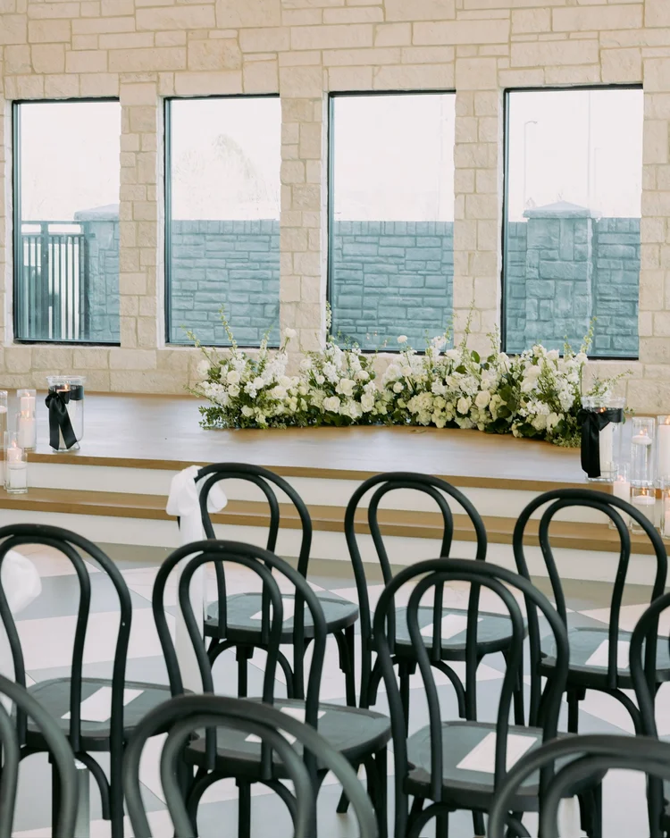 Kenzie & Ben wedding at The Oz — photo 2