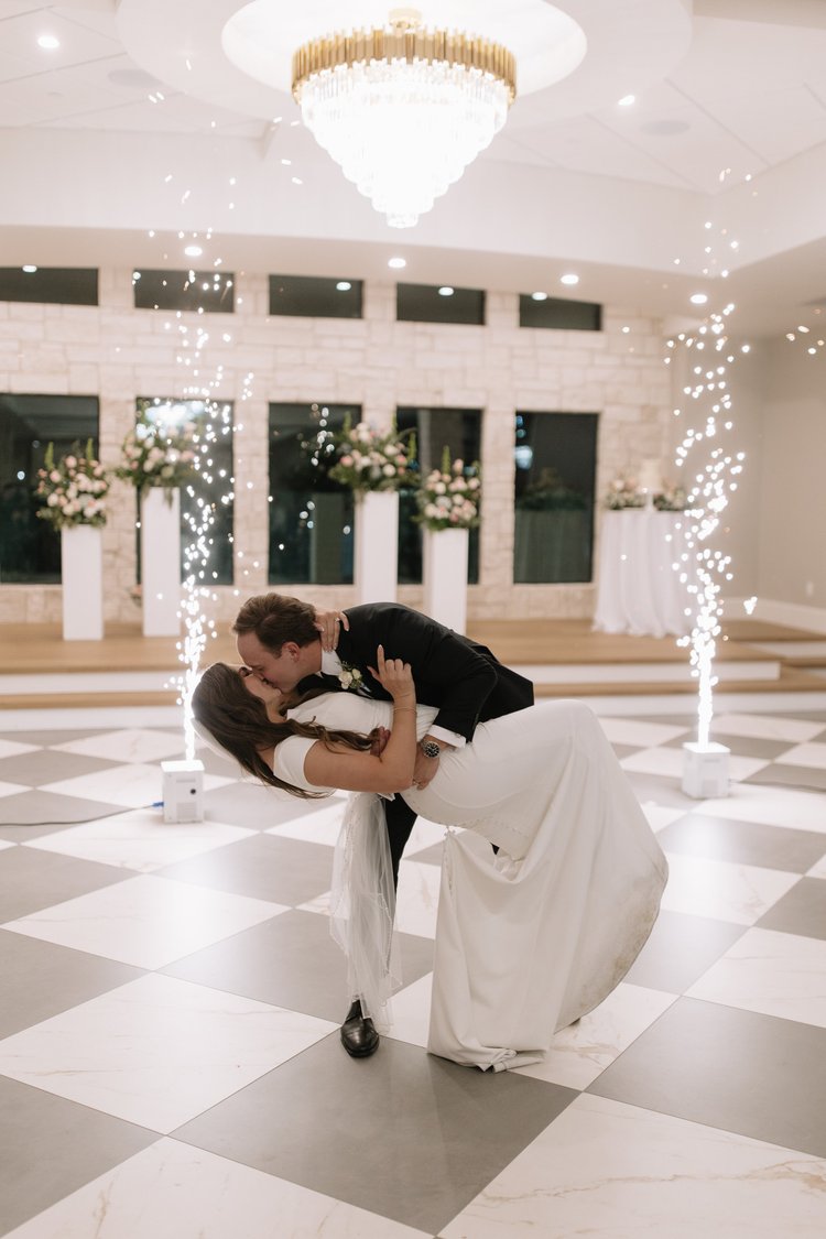 Mikey & Brenna wedding at The Oz — photo 38
