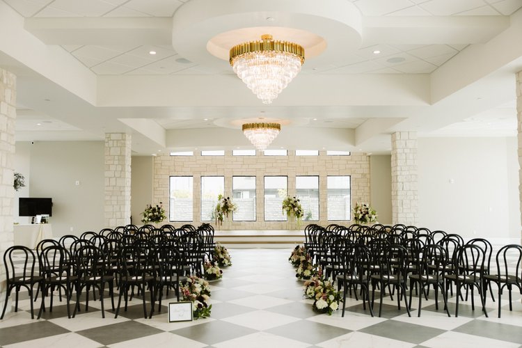 Emma & Cole wedding at The Oz — photo 1