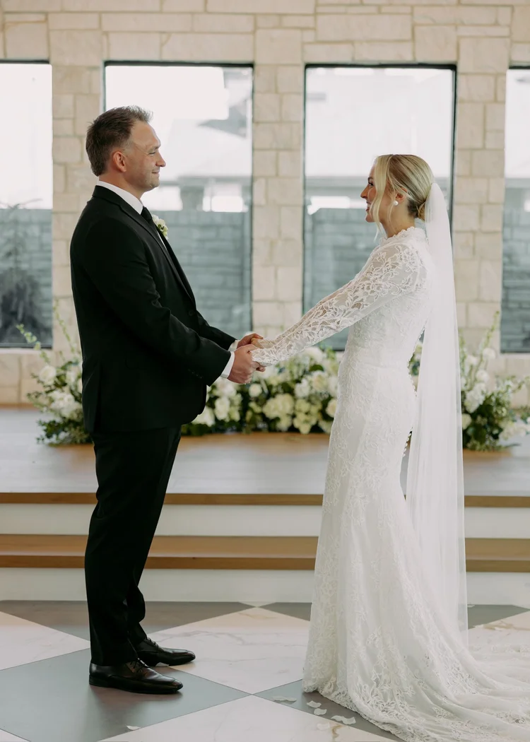 Kenzie & Ben wedding at The Oz — photo 38