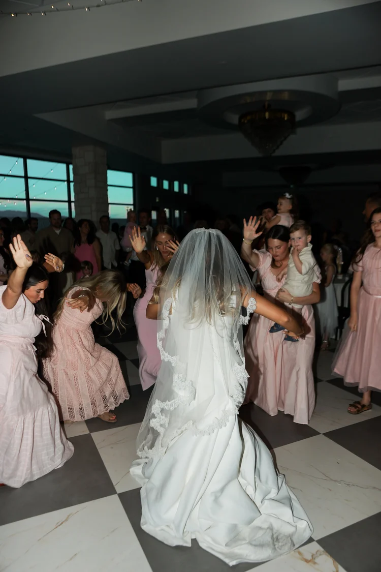 Cameron & Tara wedding at The Oz — photo 62