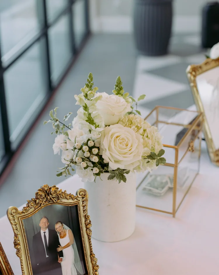 Kenzie & Ben wedding at The Oz — photo 18