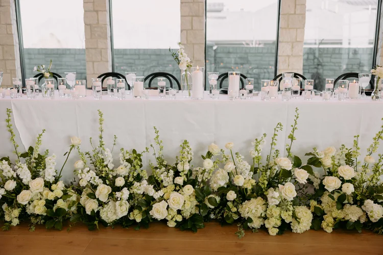 Kenzie & Ben wedding at The Oz — photo 26