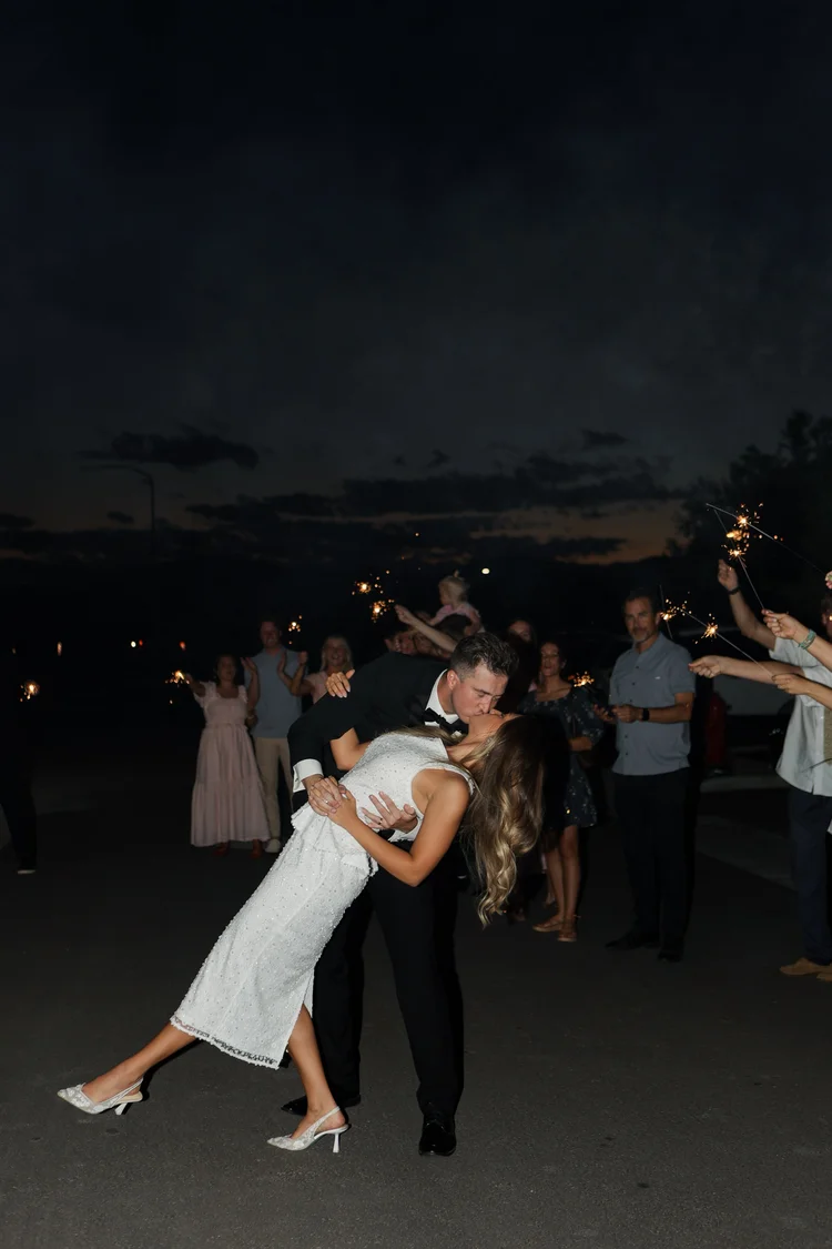 Cameron & Tara wedding at The Oz — photo 91