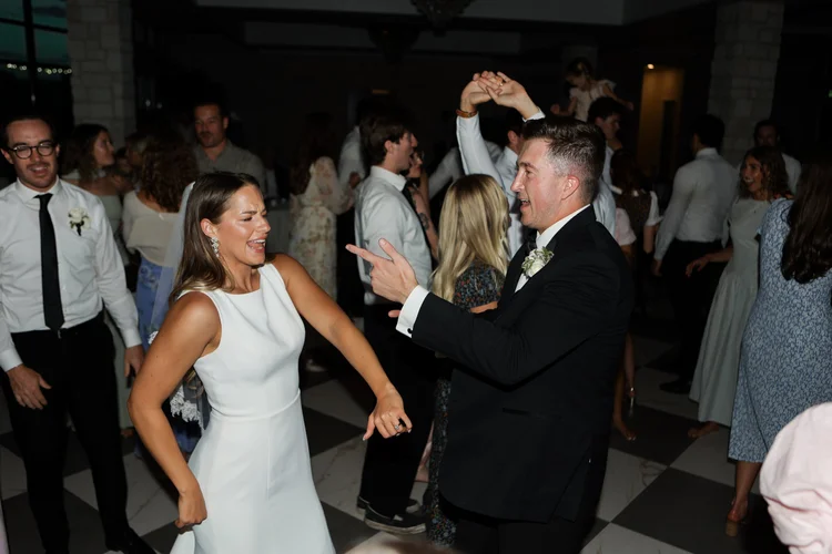 Cameron & Tara wedding at The Oz — photo 85