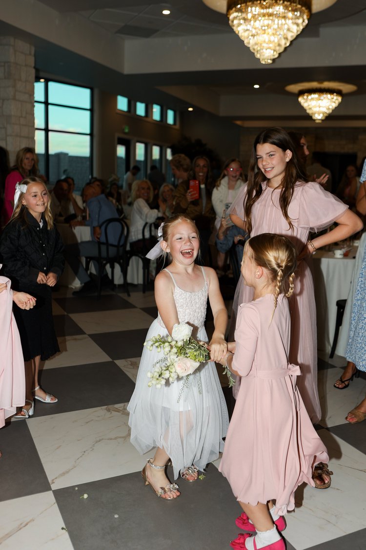 Cameron & Tara wedding at The Oz — photo 40
