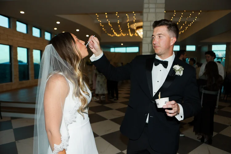 Cameron & Tara wedding at The Oz — photo 36