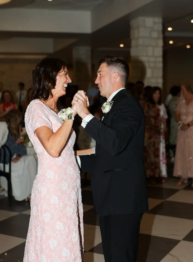 Cameron & Tara wedding at The Oz — photo 43