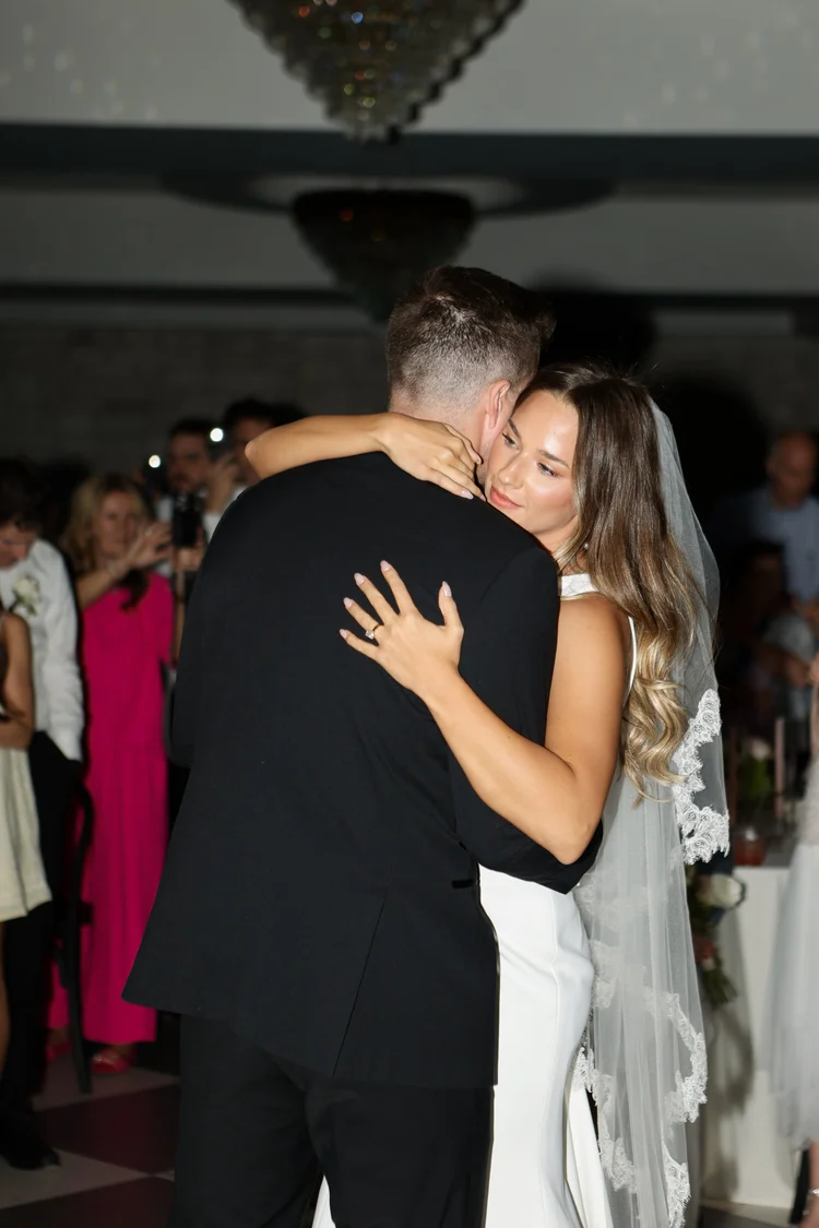 Cameron & Tara wedding at The Oz — photo 56