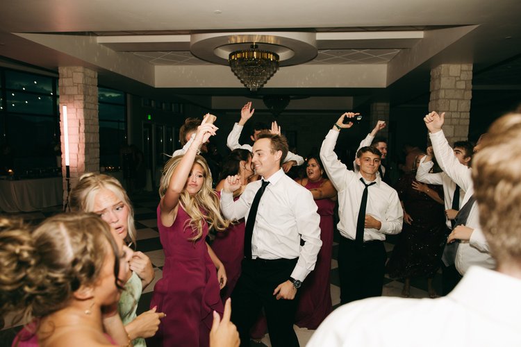 Emma & Cole wedding at The Oz — photo 67
