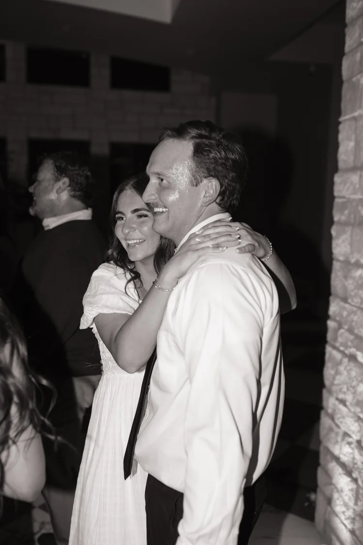 Mikey & Brenna wedding at The Oz — photo 47
