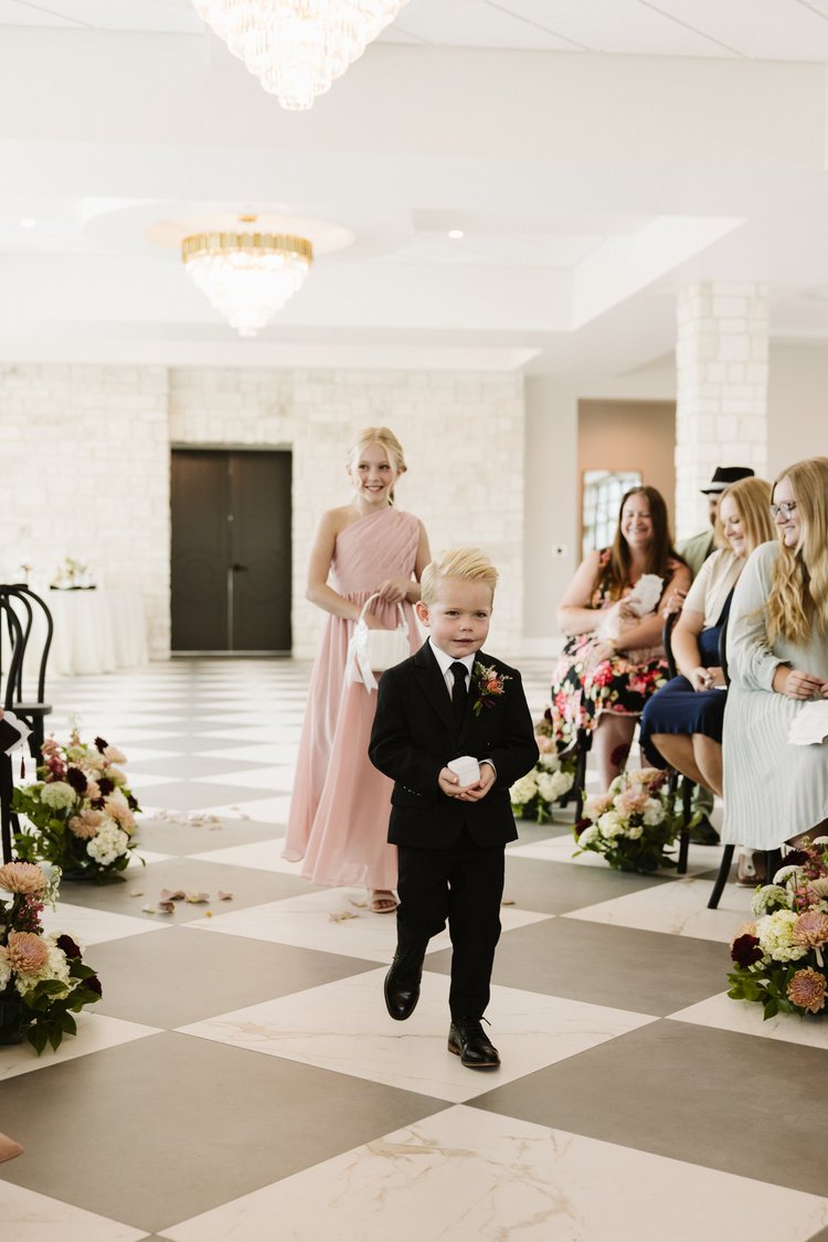Emma & Cole wedding at The Oz — photo 13