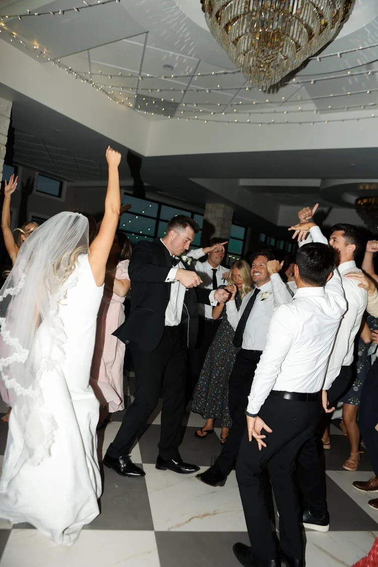 Cameron & Tara wedding at The Oz — photo 80