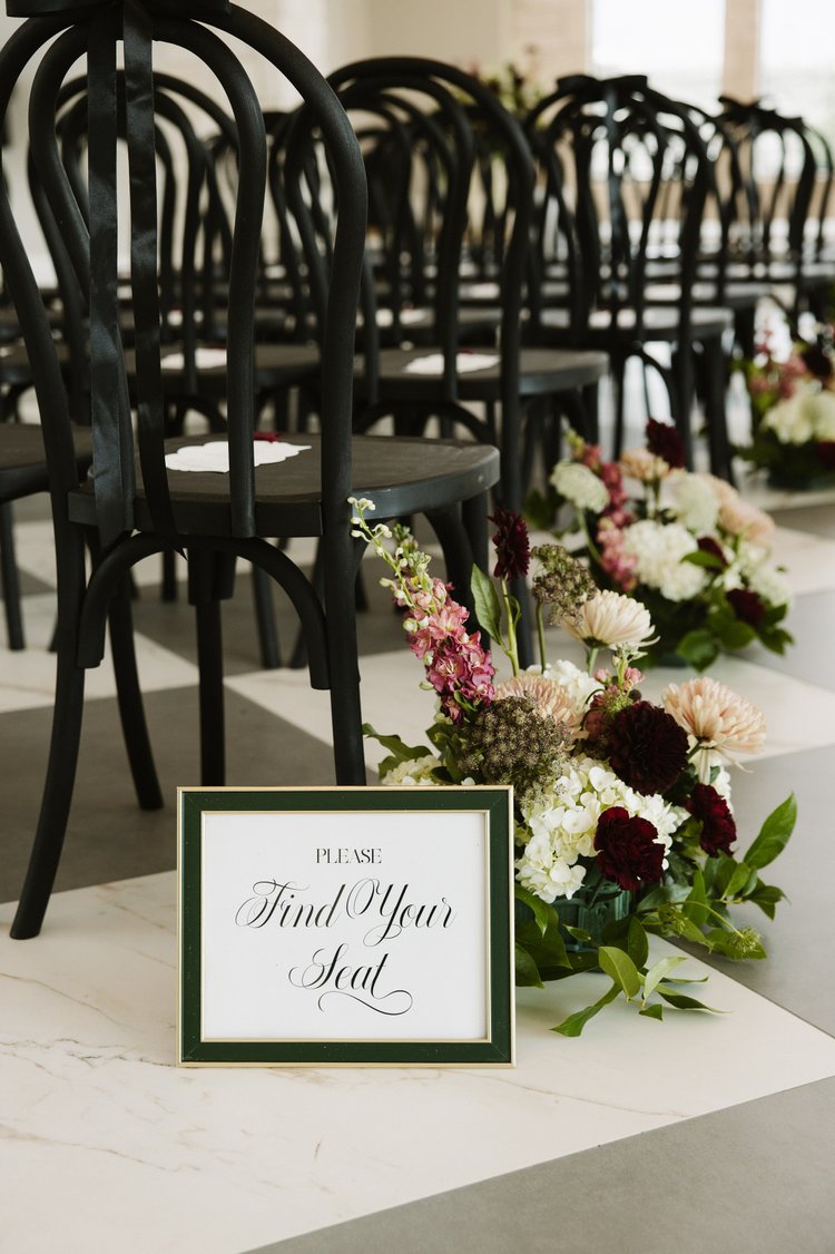 Emma & Cole wedding at The Oz — photo 2