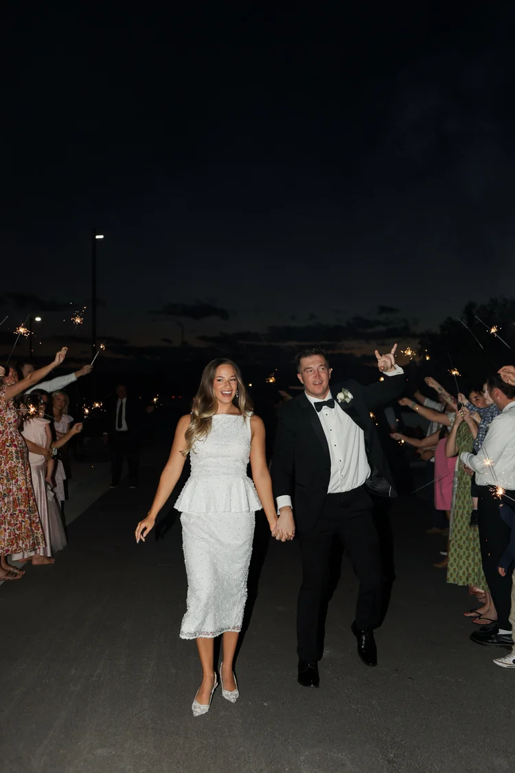 Cameron & Tara wedding at The Oz — photo 89