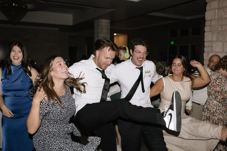 Mikey & Brenna wedding at The Oz — photo 43