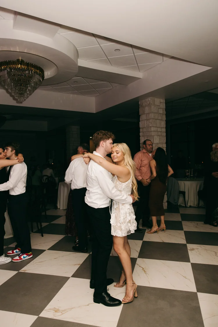 Emma & Cole wedding at The Oz — photo 69