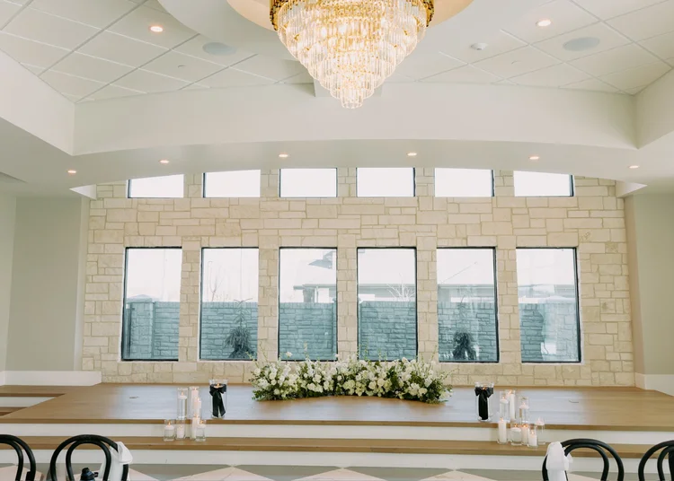 Kenzie & Ben wedding at The Oz — photo 5