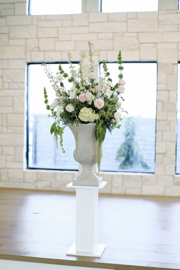 Cameron & Tara wedding at The Oz — photo 12