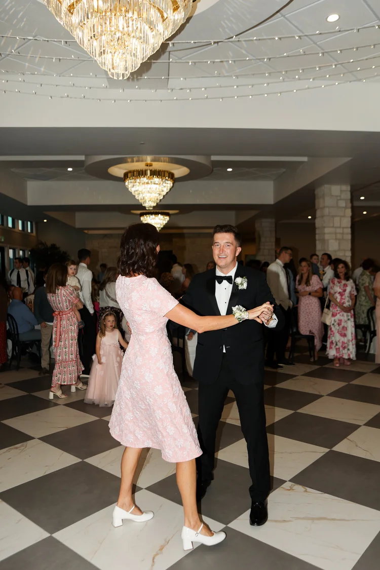 Cameron & Tara wedding at The Oz — photo 44
