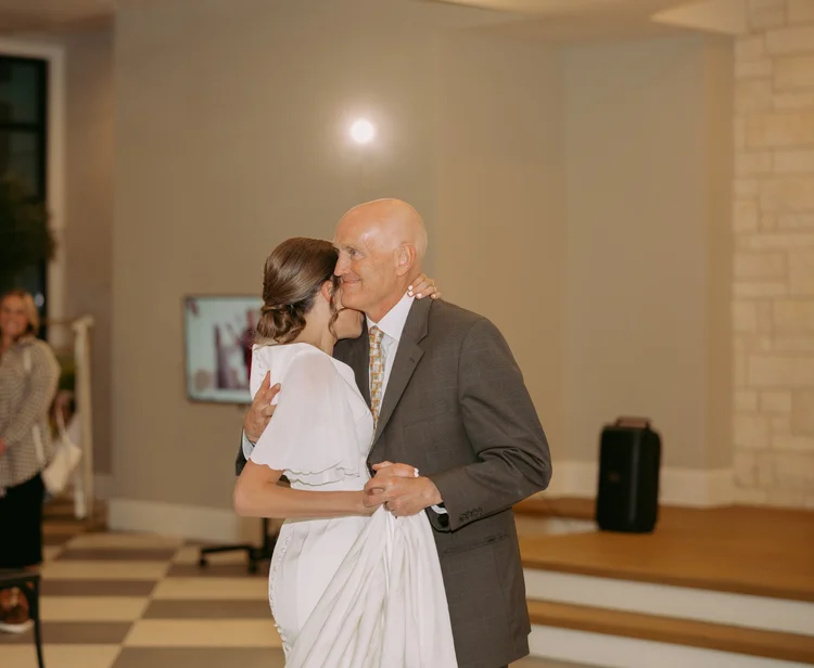 Tessa & Kyle wedding at The Oz — photo 15