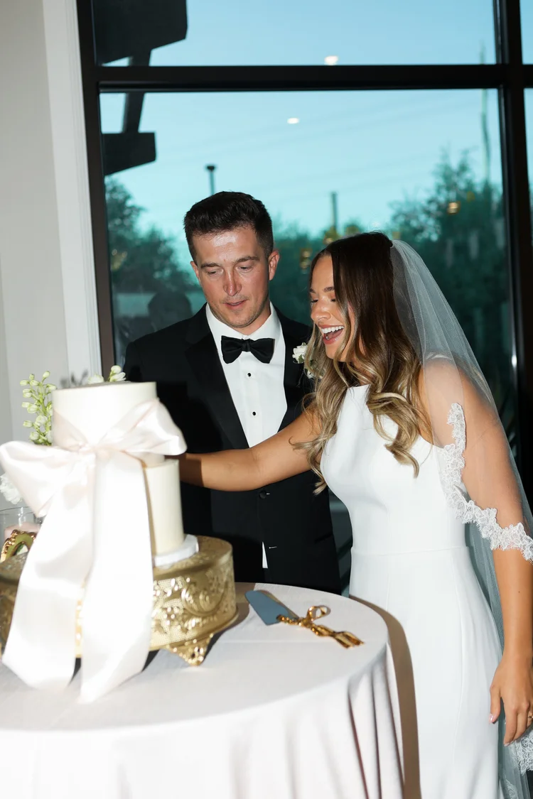 Cameron & Tara wedding at The Oz — photo 32