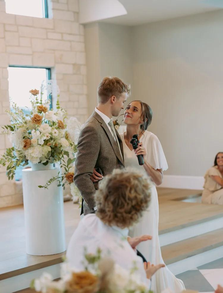 Tessa & Kyle wedding at The Oz — photo 4