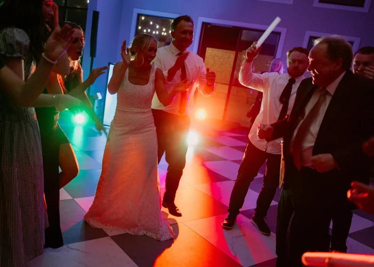Kenzie & Ben wedding at The Oz — photo 84