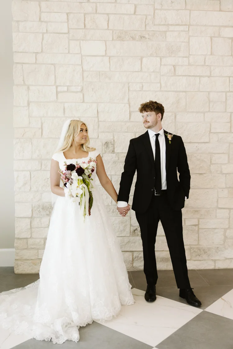 Emma & Cole wedding at The Oz — photo 46