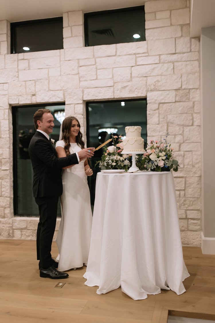 Mikey & Brenna wedding at The Oz — photo 32