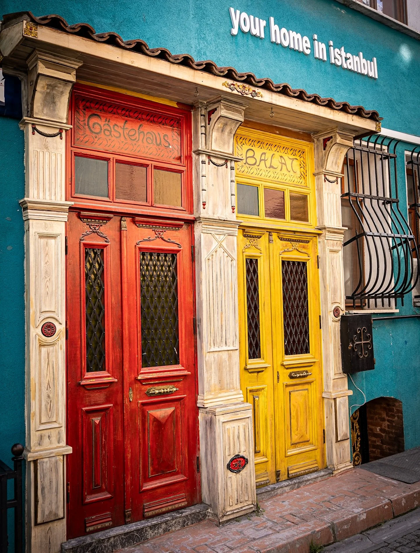 Two doors. One story. Infinite Balat in Istanbul.

#BalatIstanbul #IstanbulStreets #DoorsOfIstanbul #ColorfulBalat #StreetDetails #CulturalLayers #UrbanCharm #IstanbulDiaries #VisualStorytelling #ColorfulDoors #TravelThroughColor #BalatColors #OldCit