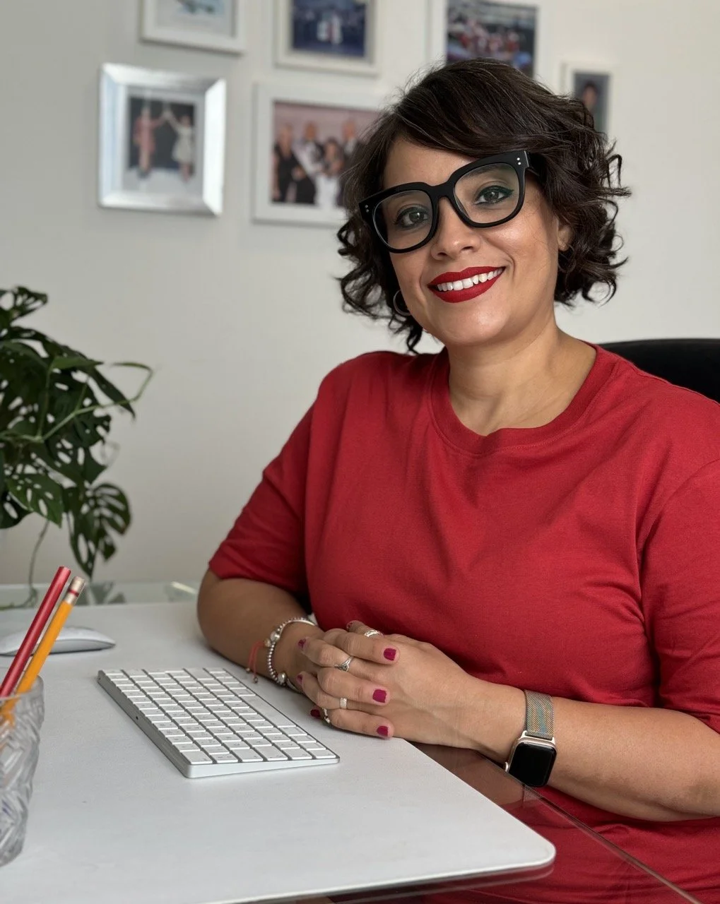 Cintia Álvarez, consultora de inmigración canadiense RCIC-IRB