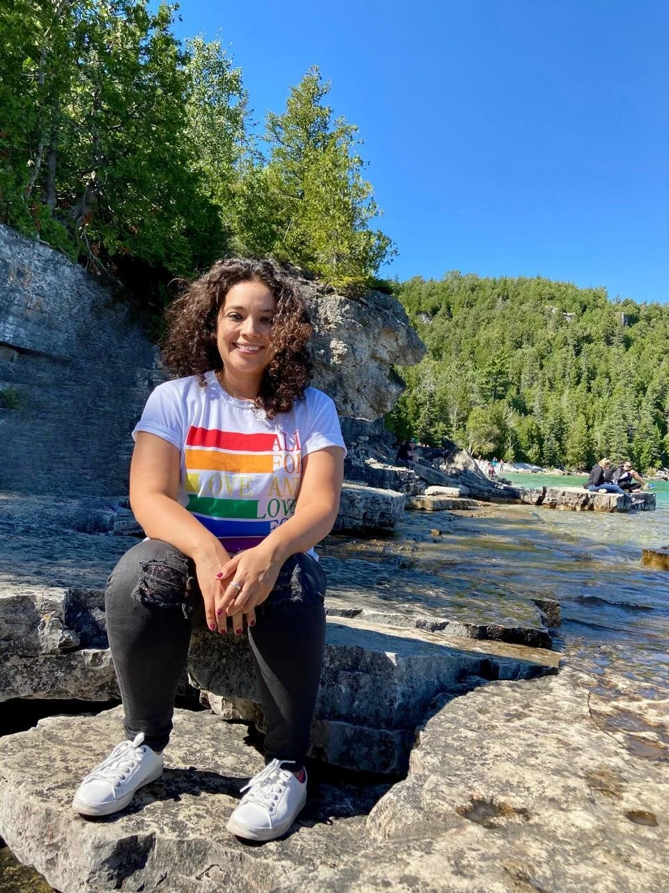Cintia Álvarez, Consultora de Inmigración Canadiense Regulada (RCIC-IRB).