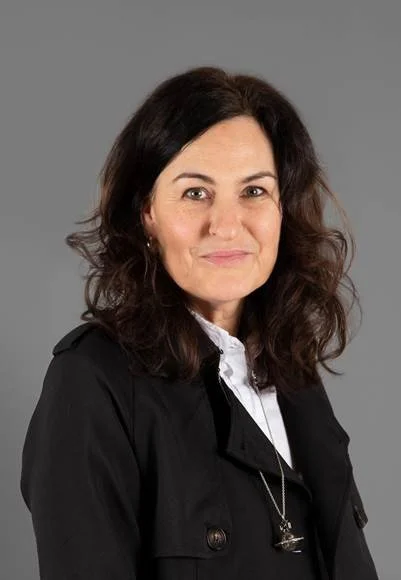 Sabine Weber Headshot