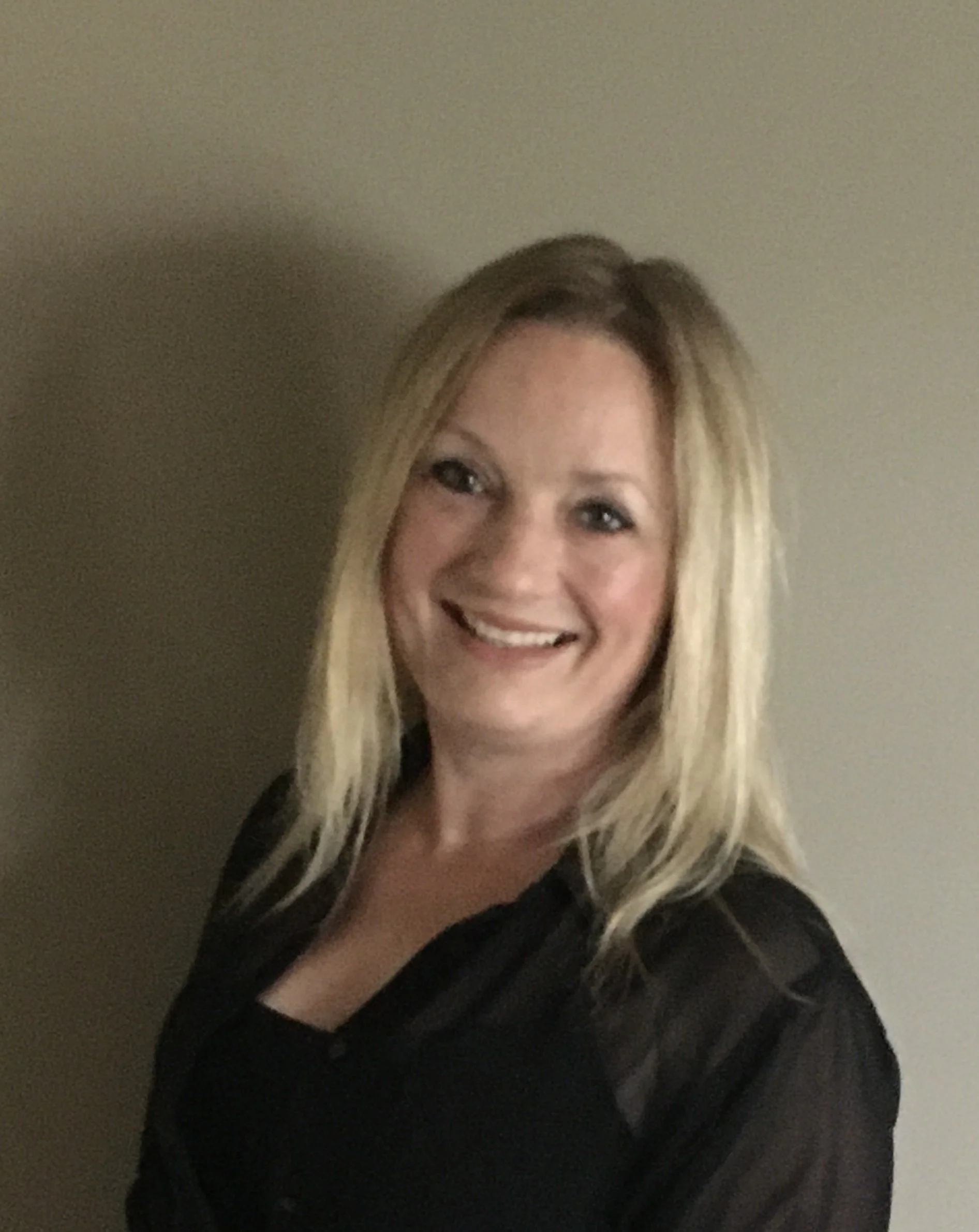 Sylvia Krampelj Headshot