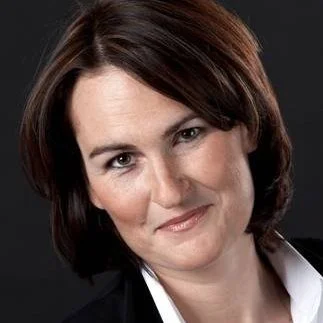 Sabine Weber Headshot