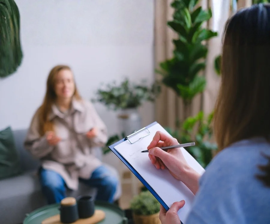Woman in Suboxone treatment therapy in Chico, CA from Renewed Life Medical Group